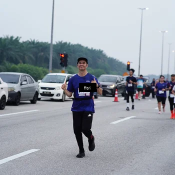 Runner Photo 7479345