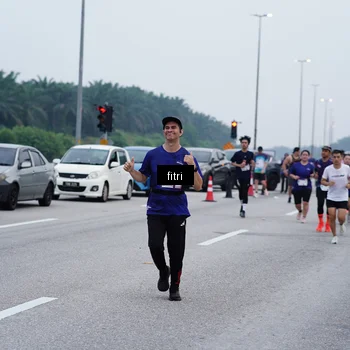 Runner Photo 7479359