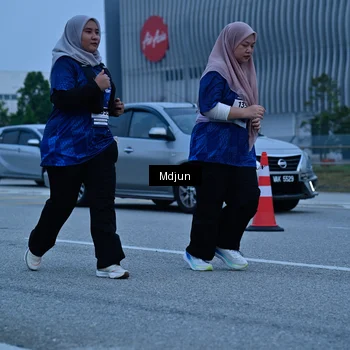 Runner Photo 7479375