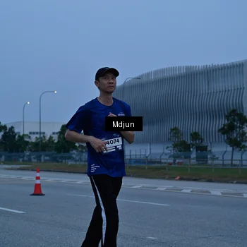 Runner Photo 7479377