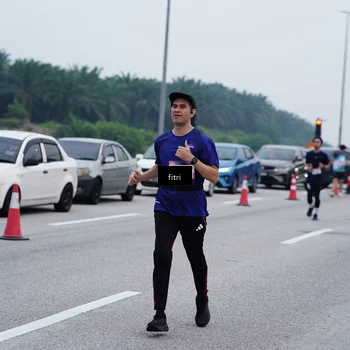 Runner Photo 7479384