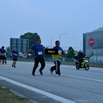 Runner Photo 7479392
