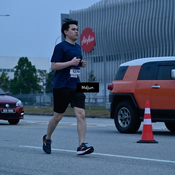 Runner Photo 7479400