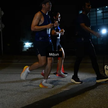 Runner Photo 7479411