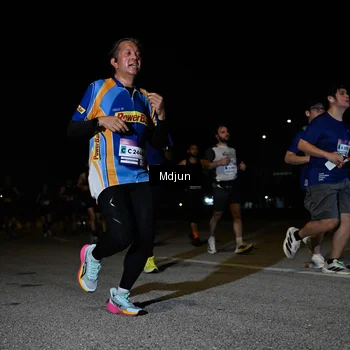 Runner Photo 7479415