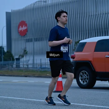 Runner Photo 7479453