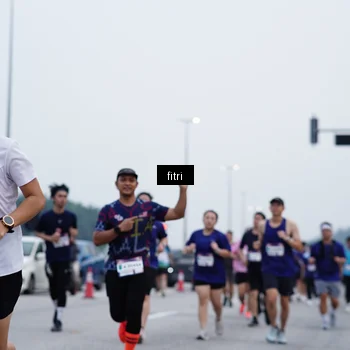Runner Photo 7479463
