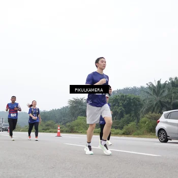 Runner Photo 7479468