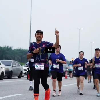 Runner Photo 7479503