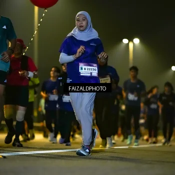 Runner Photo 7479592