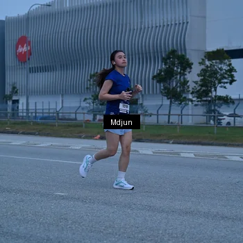 Runner Photo 7479685