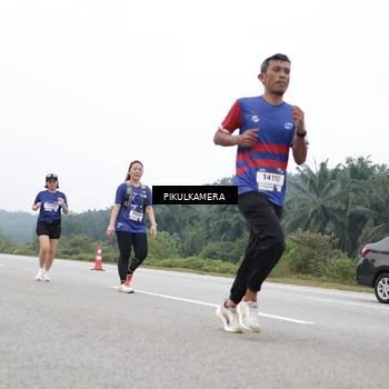 Runner Photo 7479691
