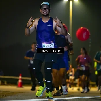 Runner Photo 7479697