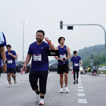 Runner Photo 7479792