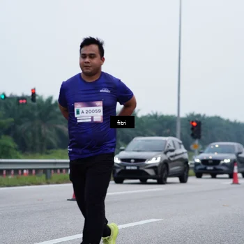 Runner Photo 7479843