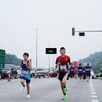 Runner Photo 7479871
