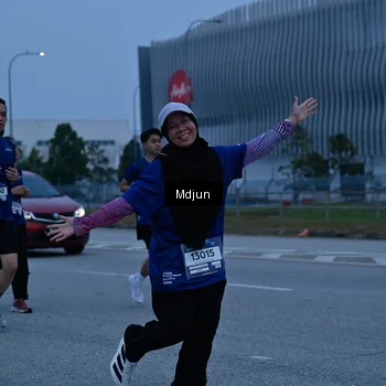 Runner Photo 7479884
