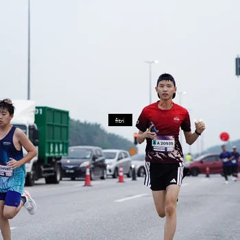 Runner Photo 7479895