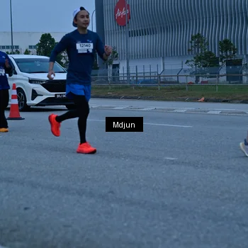 Runner Photo 7479999