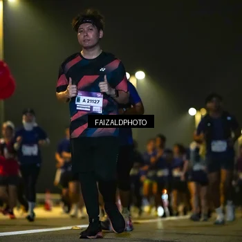 Runner Photo 7480013
