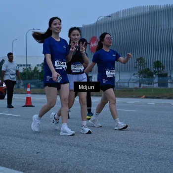 Runner Photo 7480019