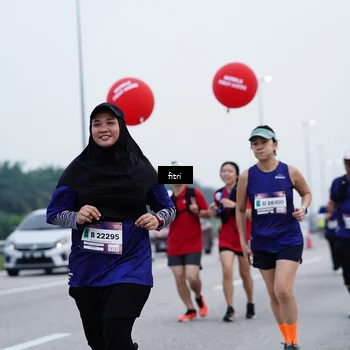 Runner Photo 7480022