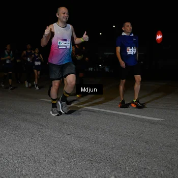Runner Photo 7480057