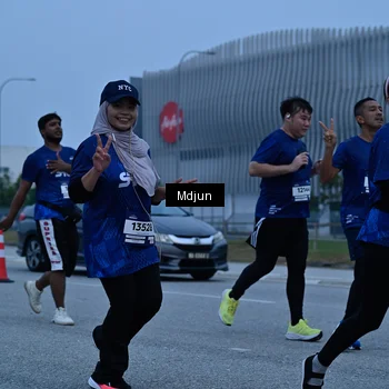 Runner Photo 7480071