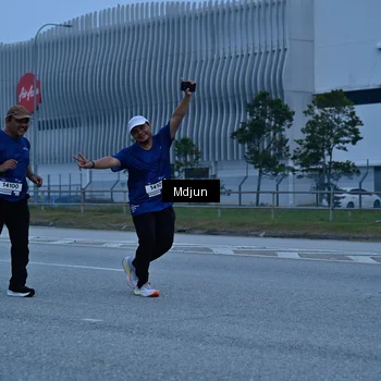 Runner Photo 7480072
