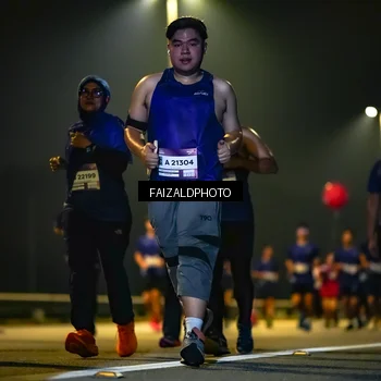 Runner Photo 7480075