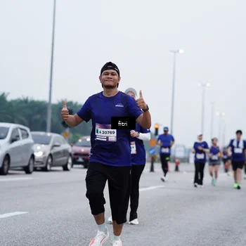 Runner Photo 7480092