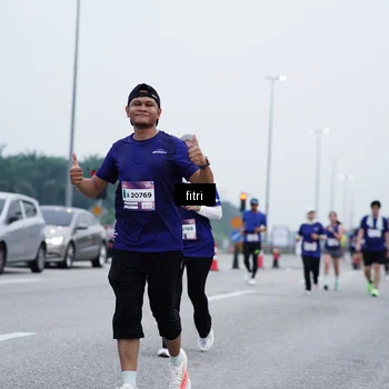 Runner Photo 7480109