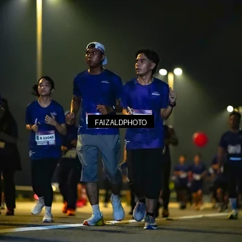 Runner Photo 7480111