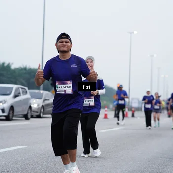 Runner Photo 7480113