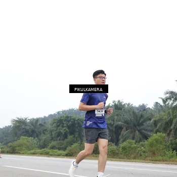 Runner Photo 7480201