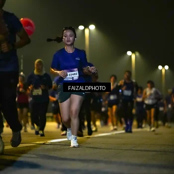 Runner Photo 7480202