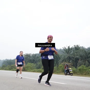 Runner Photo 7480209