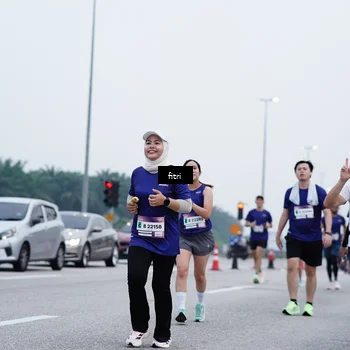 Runner Photo 7480221