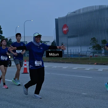 Runner Photo 7480236