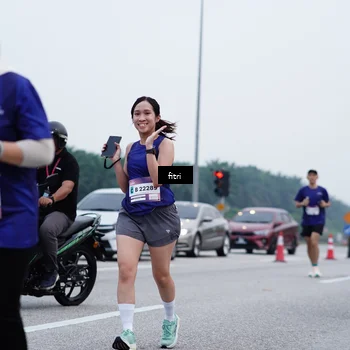 Runner Photo 7480251