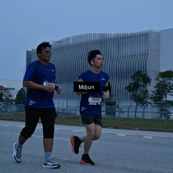 Runner Photo 7480290