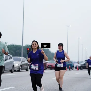 Runner Photo 7480322