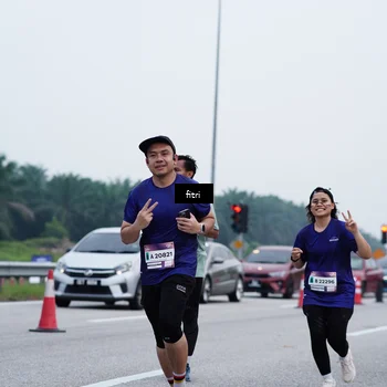 Runner Photo 7480324