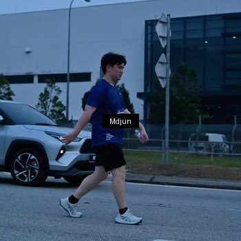 Runner Photo 7480330