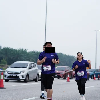 Runner Photo 7480333