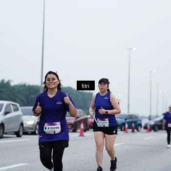 Runner Photo 7480335