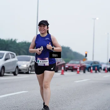 Runner Photo 7480360