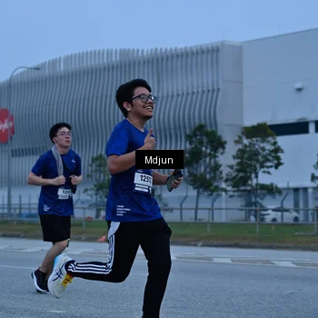 Runner Photo 7480364