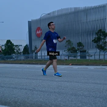 Runner Photo 7480370