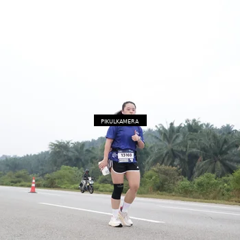 Runner Photo 7480404